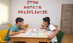 Mersin’de çocukların yaz tatili kampüslerde öğrenme ve eğlenceyle geçiyor