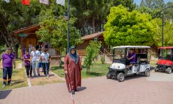 Beyaz bastonlular Tarsus Gençlik Kampı’nda doğayla buluştu