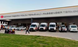Taşucu Limanı’nda yolcu yakınlarının umutlu bekleyişi