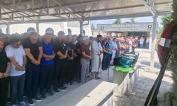 Viyadükte ölü bulunan doktorun cenaze namazını kuzeni kıldırdı