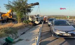 Kamyonun bariyere çarpması sonucu 2 kişi hayatını kaybetti