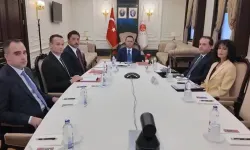 Bakan Gürlek, Yunan mevkidaşı Floridis ile görüştü