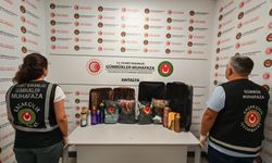 Antalya Havalimanı’nda 18 kilo 921 gram likit metamfetamin ele geçirildi