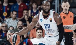 Anadolu Efes, EuroLeague Sezonuna Deplasmanda Mağlubiyetle Başladı