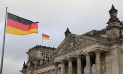 Berlin eyalet meclisi seçimini, Elif Eralp'i aday gösteren Sol Parti kazandı