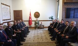 "Aile kurumunu politikalarımızın merkezine koyduk"