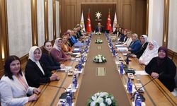 Erdoğan, kadın belediye başkanlarını kabul etti