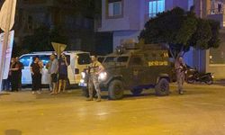 Eski eşini öldürüp oğlunu ağır yaraladı