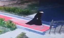 Hırsızlık şüphelisi kaçarken otobüse binince yakalandı
