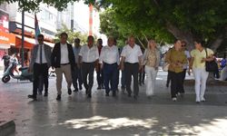 İYİ Parti’den Tarsus'ta mitinge davet ziyareti