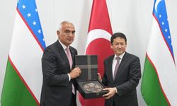 Bakan Ersoy Taşkent’te