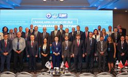 Mersin’de limanların hukuki geleceği masaya yatırıldı
