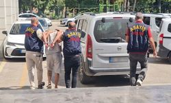 Mersin'de 5 araçtan hırsızlık yapan şüpheli tutuklandı