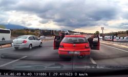 Otomobilin önünü kestiler toplam 360 bin TL ceza yediler