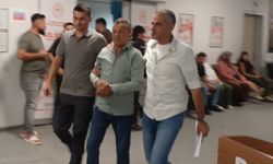 Parkta karşılaştığı husumetlisini bıçakladı
