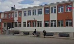 Van’da okula tüfekle gelen öğrenciye müdahale