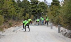Toroslar’da yollar yenileniyor
