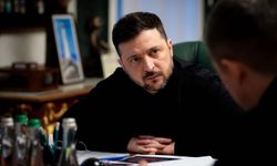 Zelenskiy: Rusya 8 bölgeyi hedef aldı
