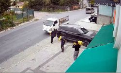 Kamyonetle market önüne gelip 4 çuval patates çaldılar