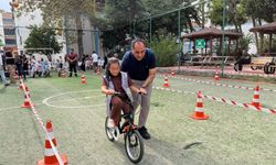 Mersin’de kız çocuklarına motosikletçilerden unutulmaz gün