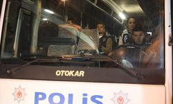 Bayraklı Belediyesi'ne operasyonunda 43 şüpheli adliyede