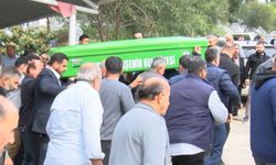 Depremde ailesini kaybetti, Mersin'de hayatını kaybetti