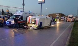 Ambulans kazasında hasta ve sağlık çalışanları yaralandı