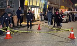 Düğün merasimi yarıda kaldı: 3 kişi bıçaklandı