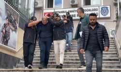 Emekliyi 15 milyon dolandıran şüpheliler yakalandı