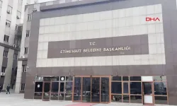 Etimesgut Belediyesi'ne operasyon: 25 gözaltı