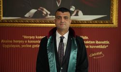 Gazi Özdemir yeniden Mersin Barosu Başkanı