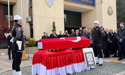 Eski Devlet Bakanı Ünal Erkan için Emniyet’te tören