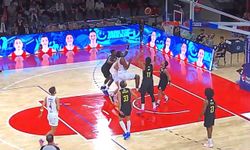 MSK deplasmanda kazandı zirveye ortak oldu 73-85