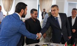 Mersin Valisi Toros, muhtarlarla bir araya geldi