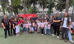 Mersin’de kız çocuklarına motosikletçilerden unutulmaz gün