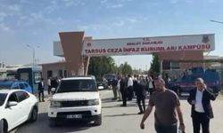 Özgür Özel, Vahap Seçer'i cezaevinde ziyaret etti