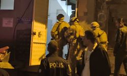 Para vermeyen annesini bıçakla rehin aldı