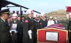 Şehit uzman çavuş, son yolculuğuna uğurlandı