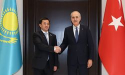 Numan Kurtulmuş, Kazakistan Kurultay Başkanı ile görüştü
