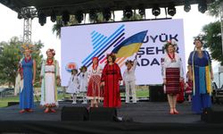 Ukraynalılar Adana'da kültürlerini tanıttı