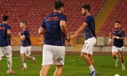 Yeni MİY, Adanaspor deplasmanında çıkış arıyor
