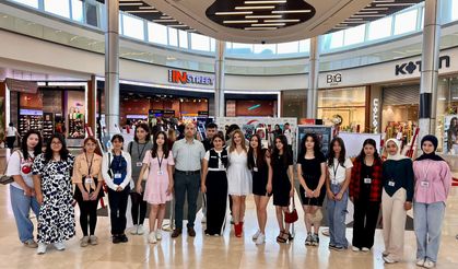 Mersin'de Lise Öğrencilerinden Sanata Doyuran Sergi
