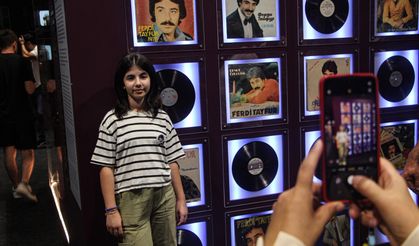 Adana’da Ferdi Tayfur Sanat Merkezi ve Müzesi açıldı