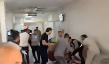 Husumetli Aileler Hastanede Karşılaştı, Kavga Çıktı: 3 Yaralı