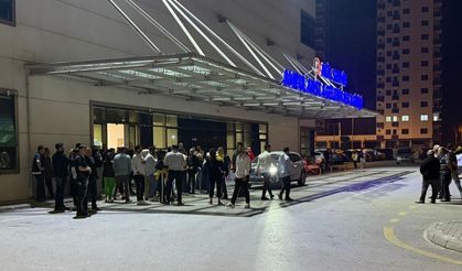 Mersin'de 14 Yaşındaki Çocuk Düğün Salonunda Dehşet Saçtı: 5 Yaralı