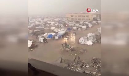 Filistinlilerin çadırları su altında kaldı