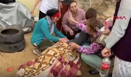 Rögar Kapağı Kırılınca İçine Düşen Fatmagül'ü Vatandaşlar Sobayla Isıttı