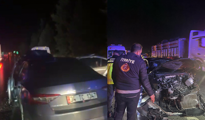 Osmaniye’de Feci Kaza: Bariyerlere Çarpan Otomobil Hurdaya Döndü, 3 Yaralı