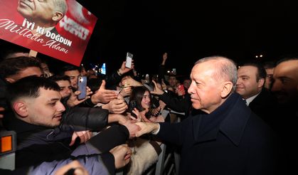 AK Parti Gençlik Kolları, Cumhurbaşkanı Erdoğan'ın doğum gününü kutladı
