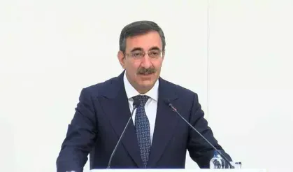 Cumhurbaşkanı Yardımcısı Yılmaz: “Bir bayrama daha kavuşmanın mutluluğunu yaşıyoruz”